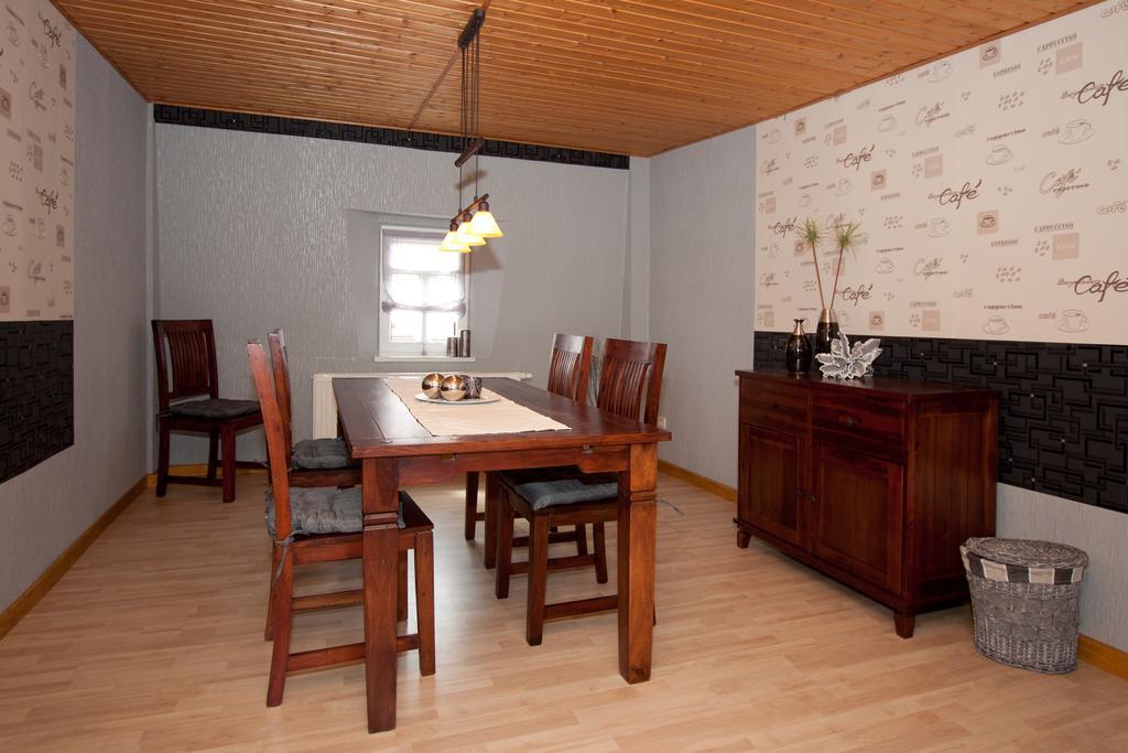 Ferienwohnung Uwe'S Sporthuette Thale Esterno foto